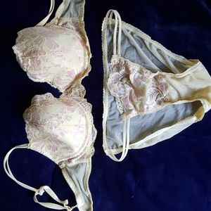 Bra and Panty Set